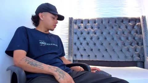 joseph_vans online show from April 27, 3:36 am