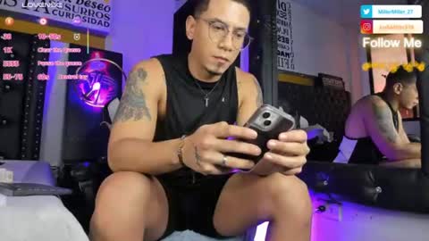 joshmiller___ online show from July 25, 12:02 pm