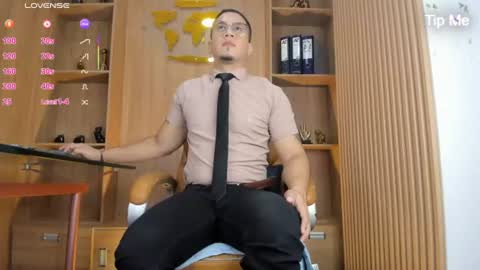 joshmiller___ online show from June 22, 6:45 pm
