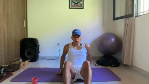 Im Jouliano online show from May 15, 3:31 pm