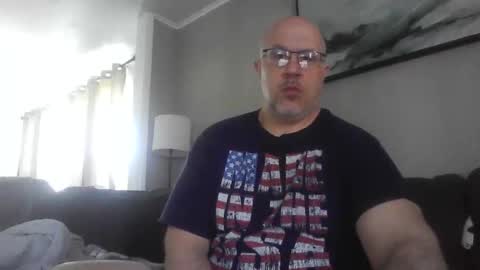 jr1871 online show from May 4, 12:40 pm