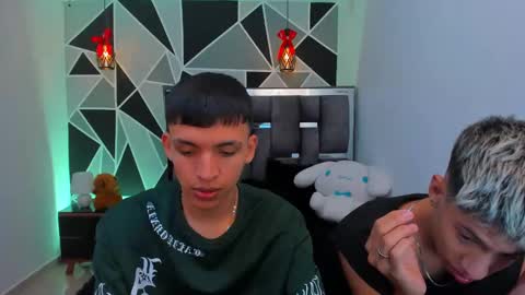 JuanSteven online show from May 16, 10:36 am