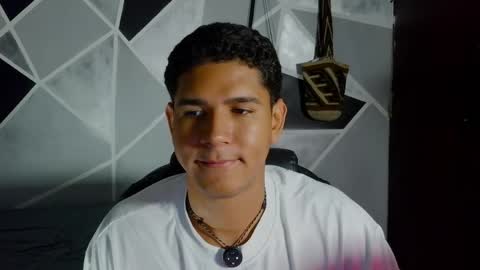 Juan online show from May 24, 1:11 am