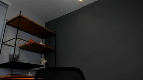 JUANDRES online show from May 5, 2:57 am