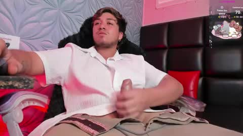 JUAN  online show from May 21, 6:42 am