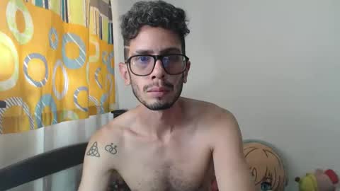 Julfigo online show from May 7, 7:03 pm