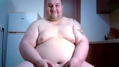 Juliano online show from May 8, 1:39 am