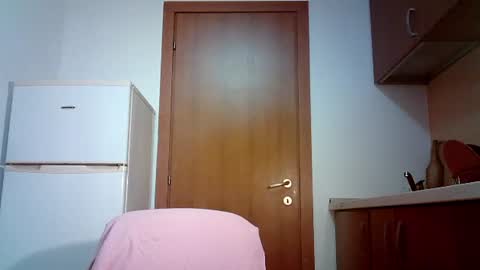 Juliano online show from May 24, 2:06 am