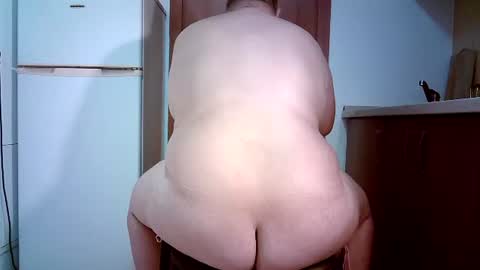Juliano online show from May 7, 1:38 am
