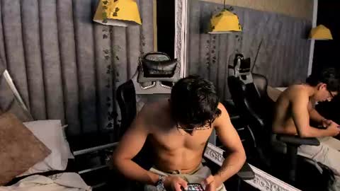 Julian online show from July 12, 8:55 pm