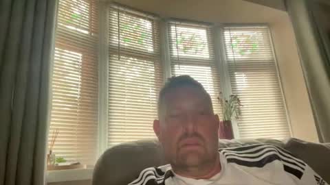 Junky online show from June 11, 6:33 am