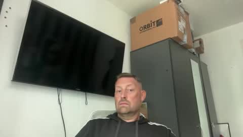 Junky online show from June 7, 2:35 pm