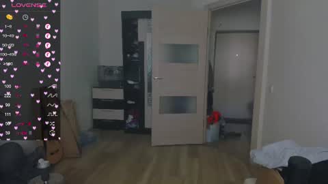 Edwins online show from June 19, 4:12 pm