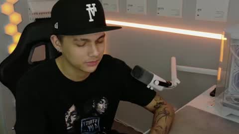 Rhys online show from July 8, 1:48 pm