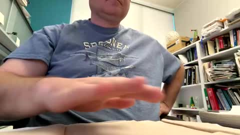 justfunguy221287 online show from May 18, 4:22 pm