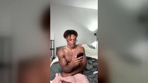 justinxdragun online show from August 2, 3:27 am