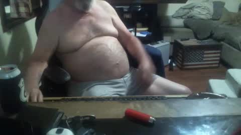 justmeohio online show from May 18, 1:24 am