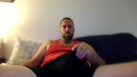 jwiththethickone413 online show from July 25, 5:32 pm