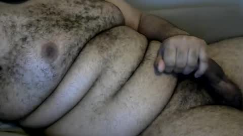 jyhawk305_ online show from May 3, 11:46 am