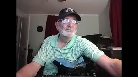 kabriggs137 online show from May 27, 1:57 am