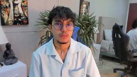 kai_storn online show from June 21, 11:38 am