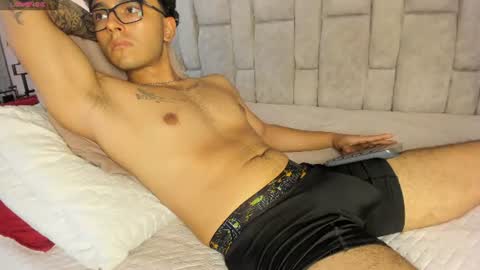 kairoxxx_ online show from July 28, 8:52 pm