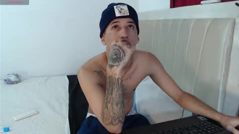 KARLA Y KALVIN online show from May 19, 11:55 pm