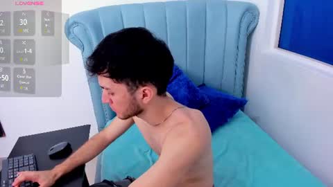 kavencastro online show from July 27, 1:07 pm