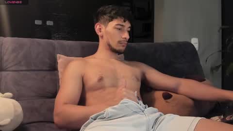 Kayn online show from July 18, 10:37 pm