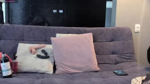 Kayn online show from May 19, 6:47 pm