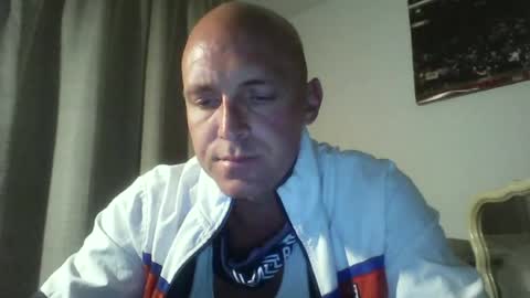 kba1dawg online show from July 5, 8:10 am