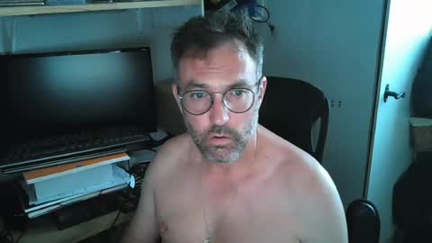 kelvin06133 online show from August 3, 2:56 pm