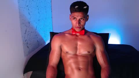 ken__owensx online show from May 4, 5:15 pm