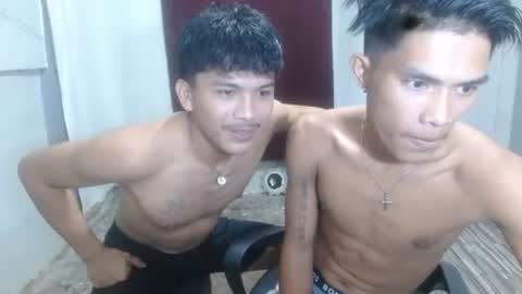 ken_minjun online show from April 28, 12:32 pm