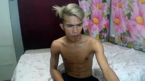ken_minjun online show from July 17, 12:23 pm