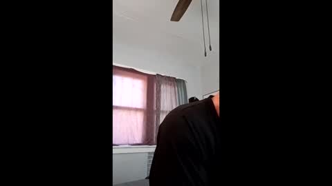 kendall21978 online show from May 11, 1:24 pm