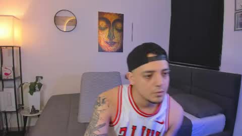 kendel_dimitri online show from July 20, 5:46 am
