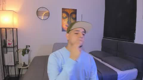 kendel_dimitri online show from July 21, 3:41 am