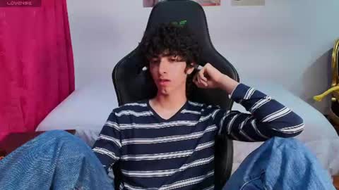 kendric_parm online show from July 11, 12:45 am