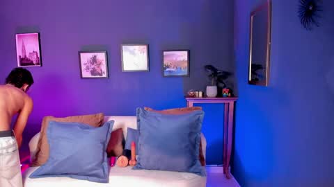 keneth_collins online show from May 31, 12:37 pm