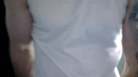 Kennfox777 online show from May 2, 5:43 am