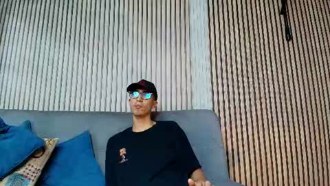 Keny Romero online show from July 29, 9:03 pm