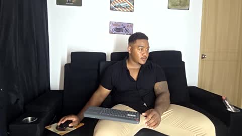 dany wolf002 online show from July 22, 9:40 pm