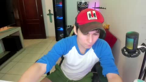 Kevin online show from May 5, 11:38 pm