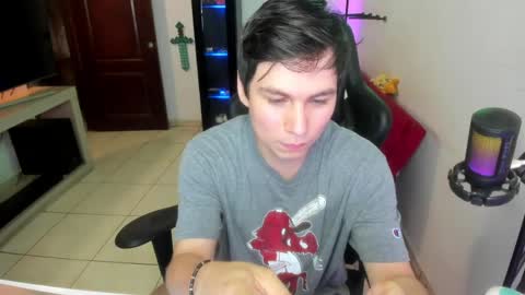Kevin online show from May 6, 11:49 pm