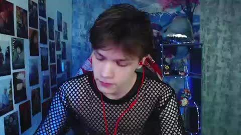 Kevin online show from June 19, 4:40 am