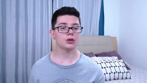 Kevin online show from May 14, 1:03 am