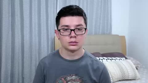Kevin online show from May 16, 2:42 am