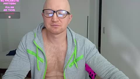 Kevin online show from June 17, 3:52 am