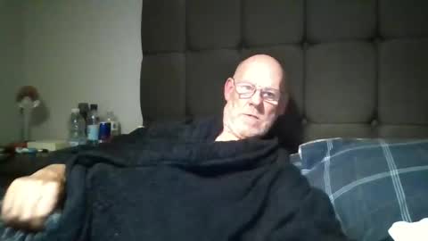 kevlooking4sez online show from May 31, 2:01 am